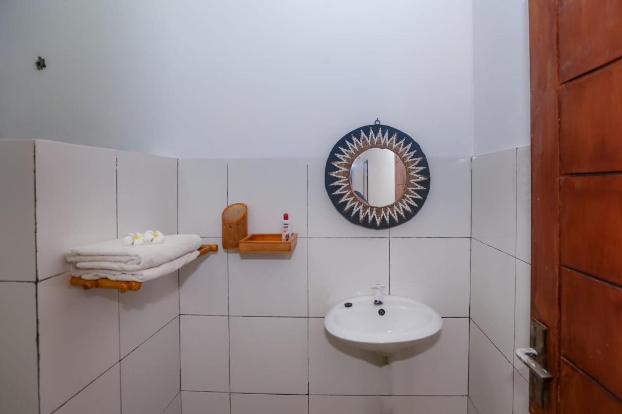 Radika House Διαμέρισμα Τζίλι Τραγουανγκάν Εξωτερικό φωτογραφία